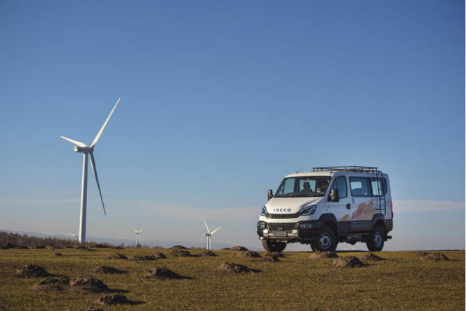 越野车秒变露营旅居车，驾驶依维柯欧霸·山海开启新玩法